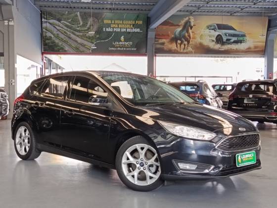 FORD FOCUS 1.6 SE 16V FLEX 4P MANUAL FORD FOCUS 1.6 SE 16V FLEX 4P MANUAL
